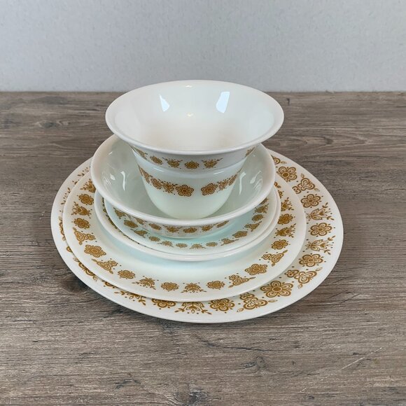 Vintage Golden Butterfly Corelle 7 piece place setting - Picture 1 of 9